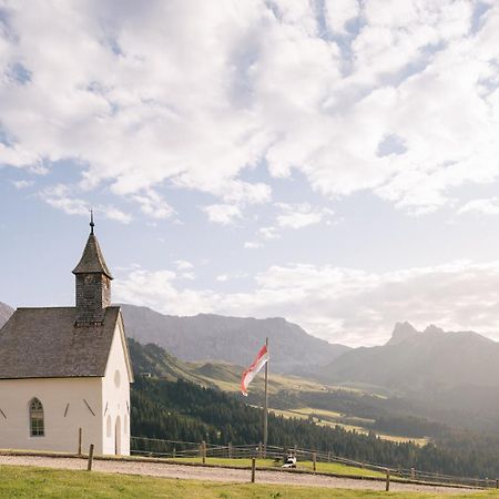 Zallinger Dolomites Alpe Di Siusi Buitenkant foto