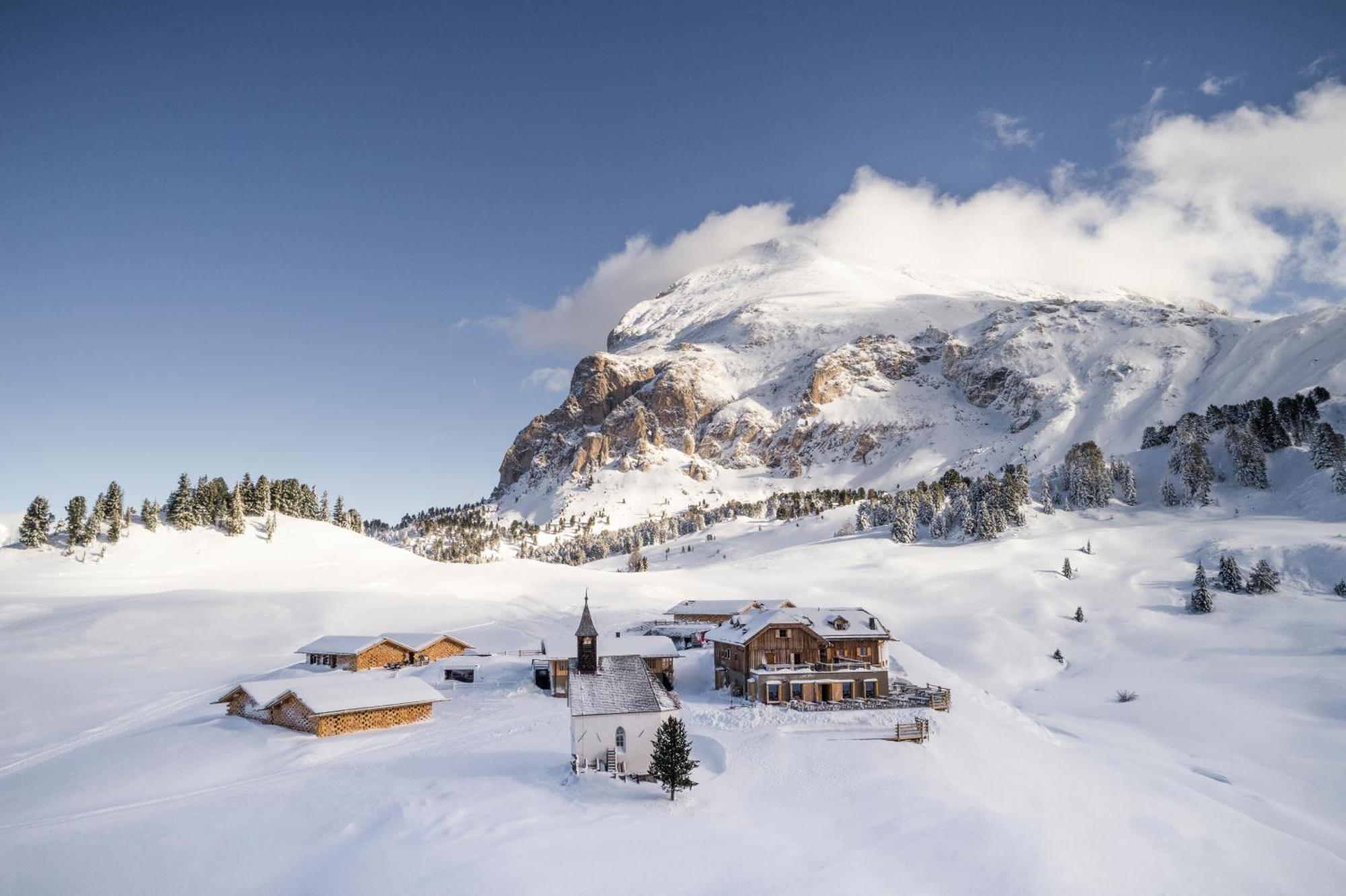 Zallinger Dolomites Alpe Di Siusi Buitenkant foto