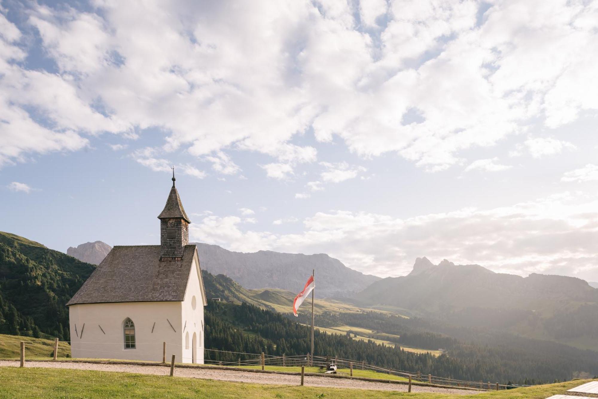 Zallinger Dolomites Alpe Di Siusi Buitenkant foto